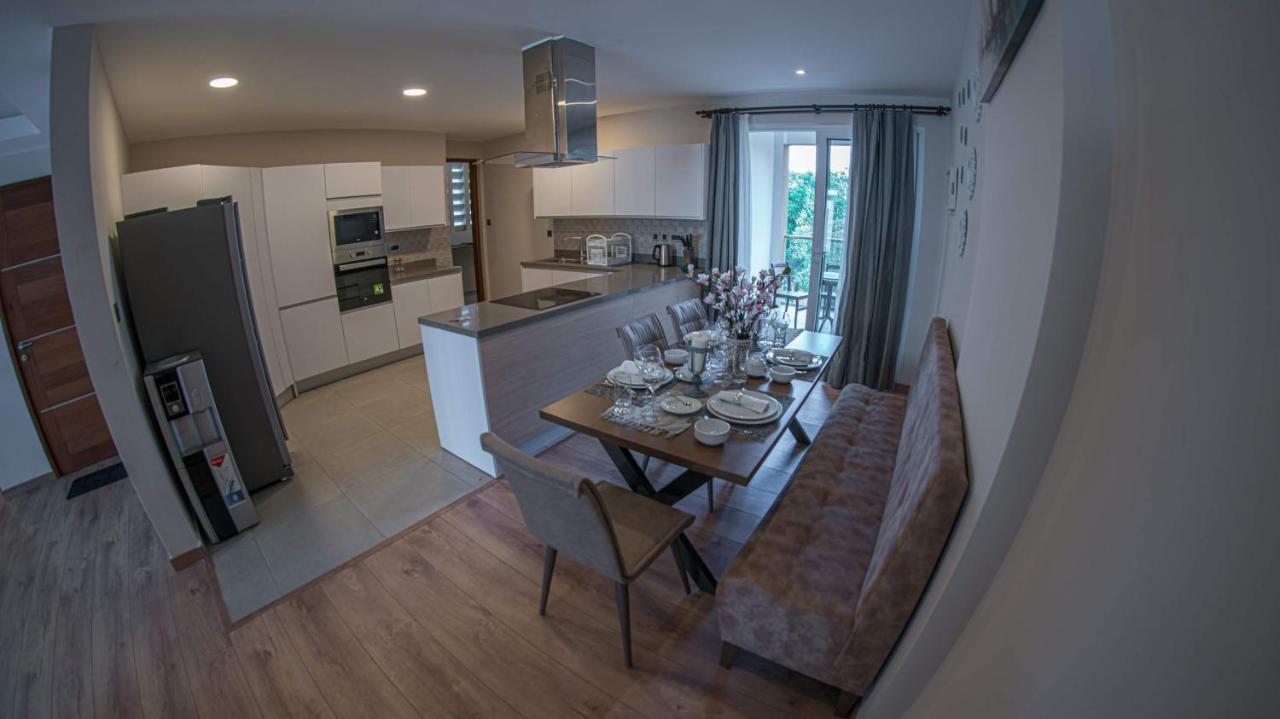 The Lofts At Wood Avenue - Kilimani Apartment ไนโรบี ภายนอก รูปภาพ